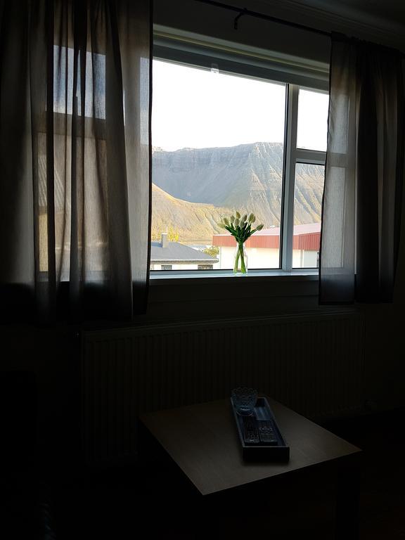 Sigurhaeth - Apartment With All Within Your Reach Ísafjörður Eksteriør bilde